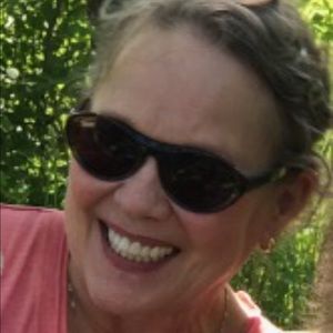 Meet your Posher, Elaine